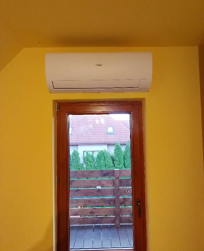 Montaż w domu klimatyzacji Haier Pearl Premium Plus 2,5kW - Niemce koło Lublina